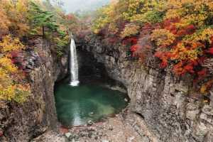 涟川郡才人瀑布公园