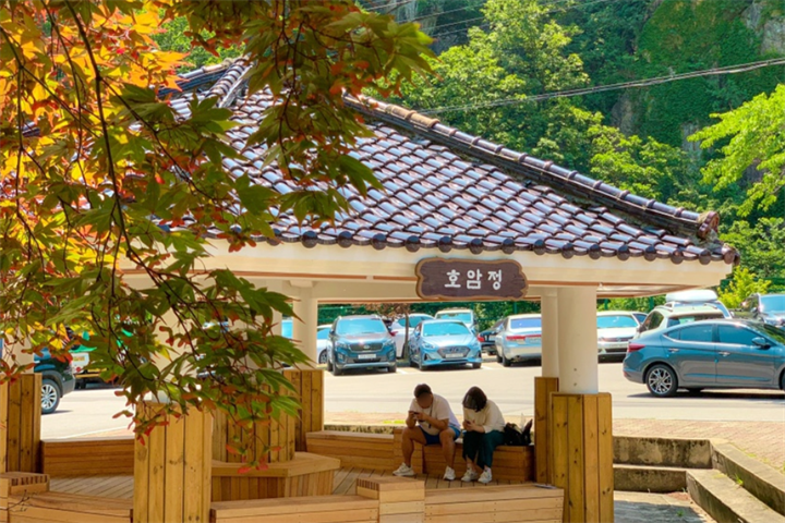 湖岩3