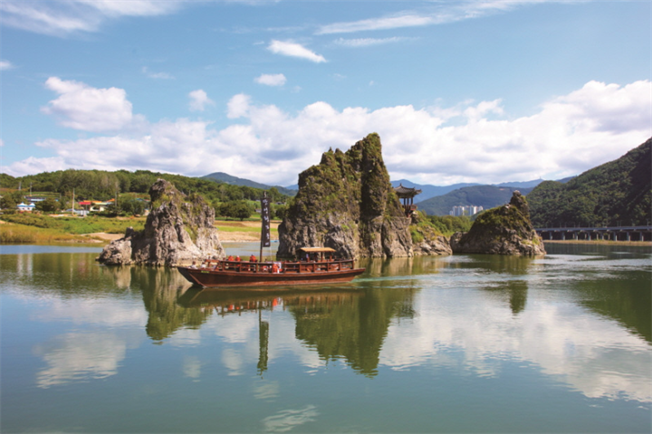 岛潭三峰