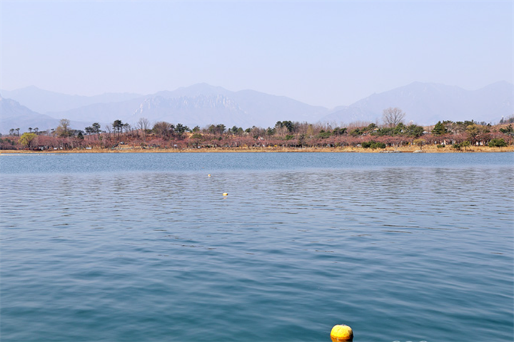 湖水2