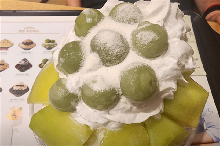 설빙 가로수길점6
