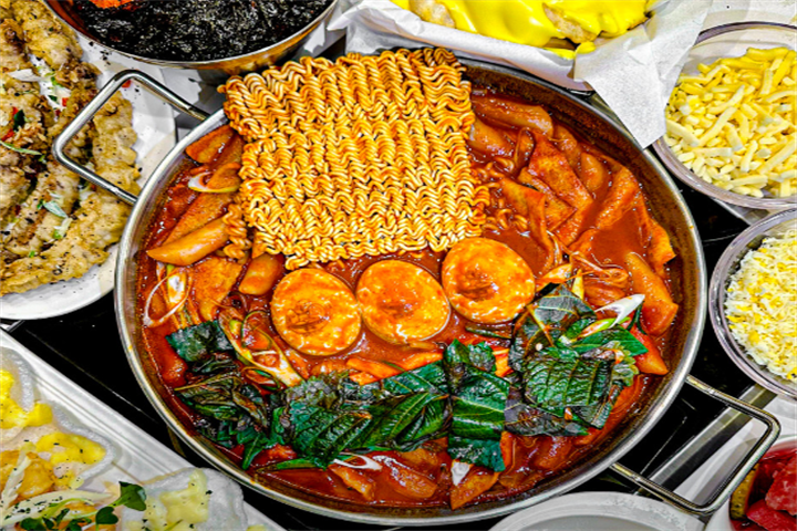 영차떡볶이封面