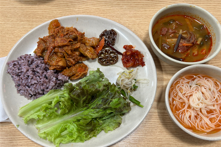 한식뷔페3