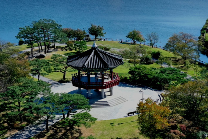 日山湖水公园1