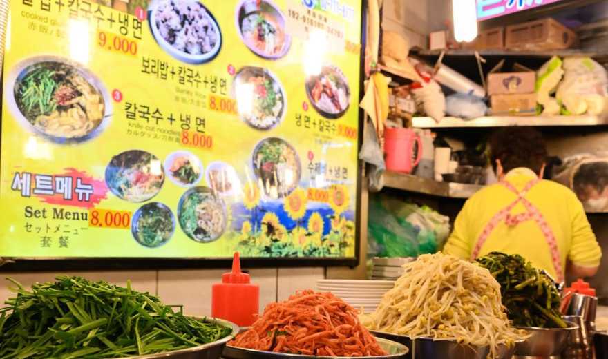 首尔深夜食堂指南：四大必逛夜市逛吃全攻略